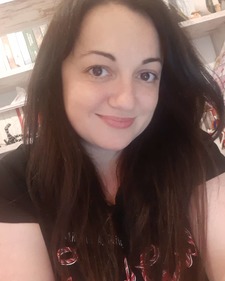 Στεύη Τσούτση