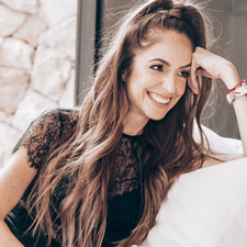Maggie Leri