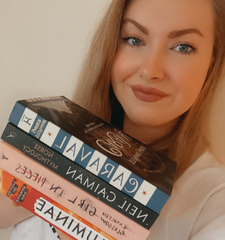 Steph (Chasing Paperbacks)
