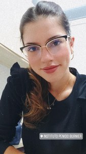 Isabela Vianello Valle