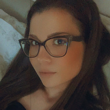 Елена Динева'