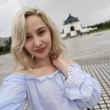 Iulia L