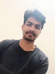 Akif Reza