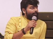 Saras azad