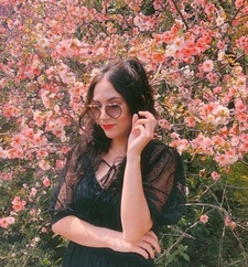 Julia B.