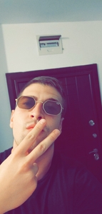 Ники Косаков