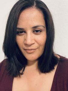 Esmeralda Arrizón-Palomera