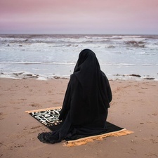 دنيا العربي