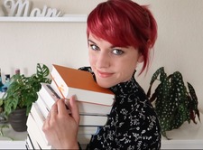 Claudia - BookButterflies