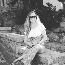 Claire Alexandra Thom