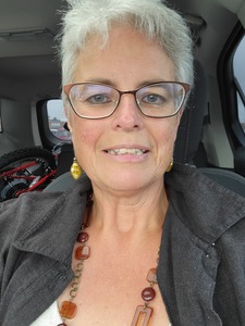 Lisa Leach