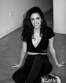 Isabel Lara