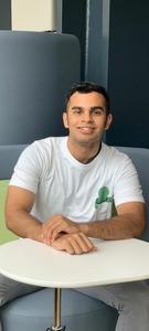 Arif Woozeer