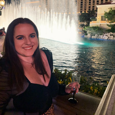 Lexie West (Lexxreadsalot)