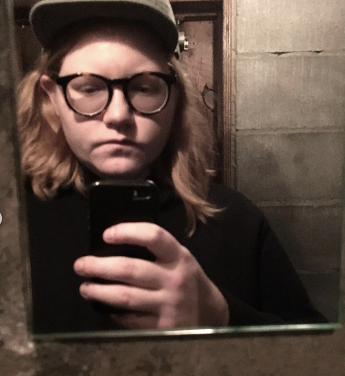 Goodreads profile picture for @novels