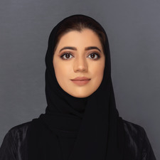 Zainab M. Arrefaei