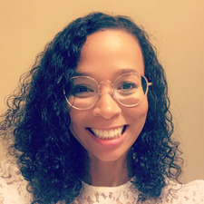 Stacie Ellis