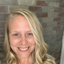 Jennifer Ralph