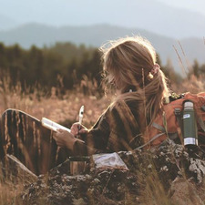 с Любов към книгите