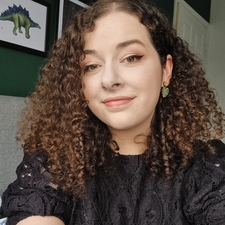 Ellis (whatellisreadnext)