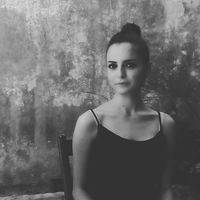 Dounia Kharmanda
