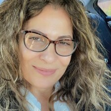 اخلاص فرنسيس