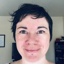 Anna, Lover of trees and paper