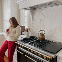 Grace Roberts (686 books)