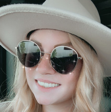 Kelli Nesbit