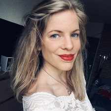 Berna De Vries