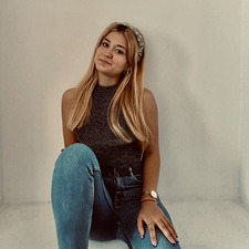 Mirela Elena
