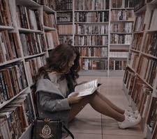 a  r e a l  b o o k  b u t t e r f l y