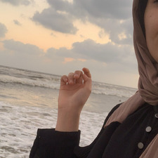 يُمنـى أحمد