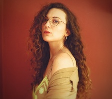 Anna Perlain