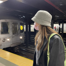 chloemgaddreads