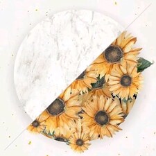 The_Sunflower_Reader