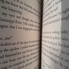 マンディ Mandy Morales