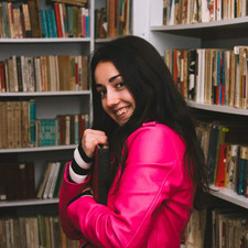 Camelia și cărțile
