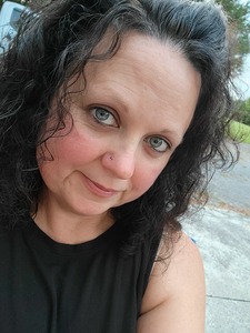 Gloria Hutson