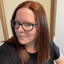 Alex (lexdidemsbookcorner)