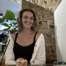 Neave Mazzone