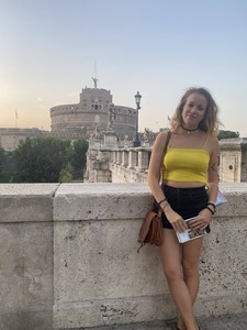 Laura MP