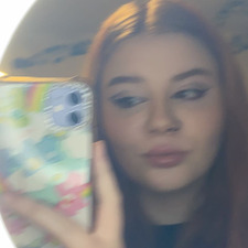 Lucy Parry