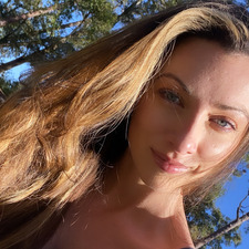 Nicole Williams