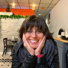 Lora Lantz