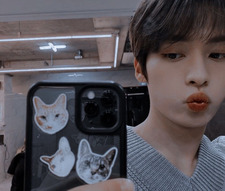 某某某的周子舒