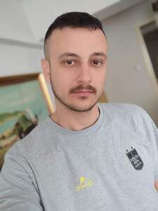 Τόλης Χατζηαθανασίου