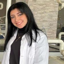 Naya H.