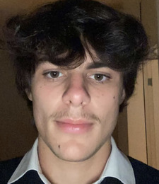 Lucas E