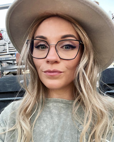 Dani Lewis